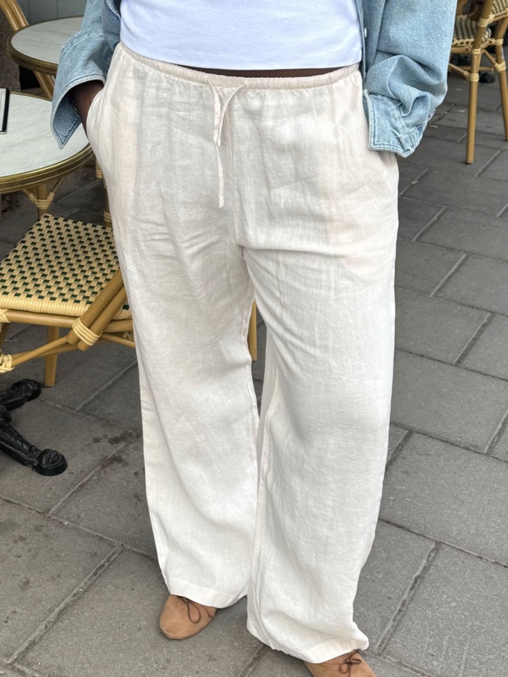 Relaxed Wide-Leg Linen Pants in Soft Ivory